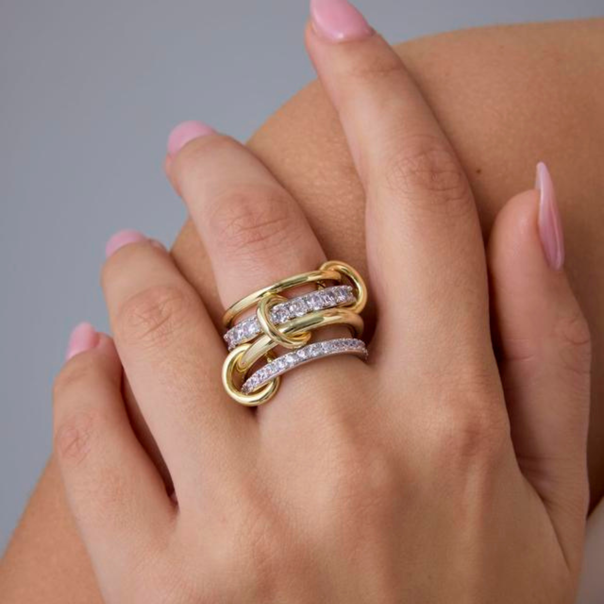 Mira Chain Ring